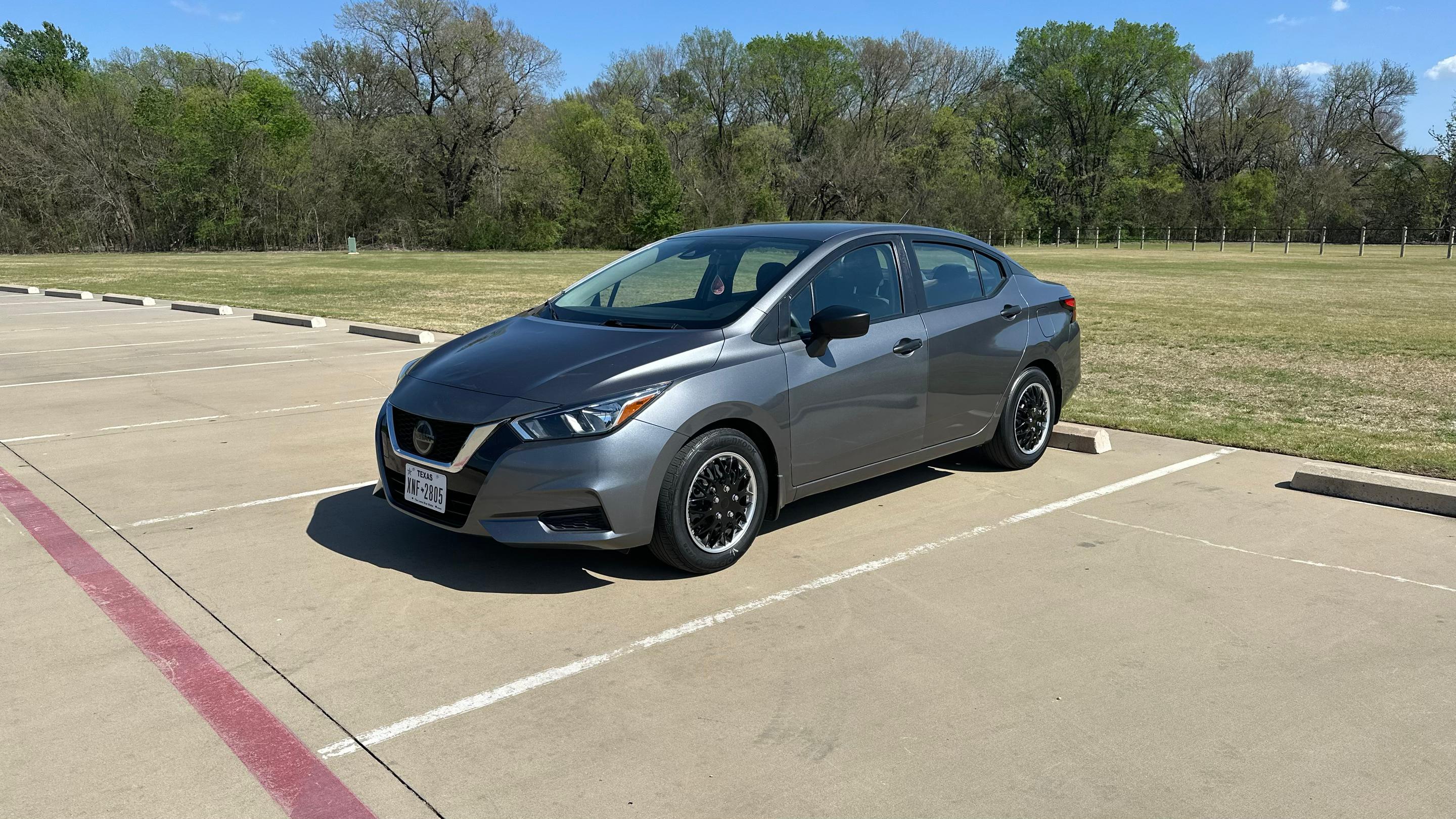 Nissan Versa 2020 in Allen, TX