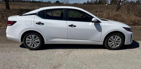 Nissan Sentra 2024