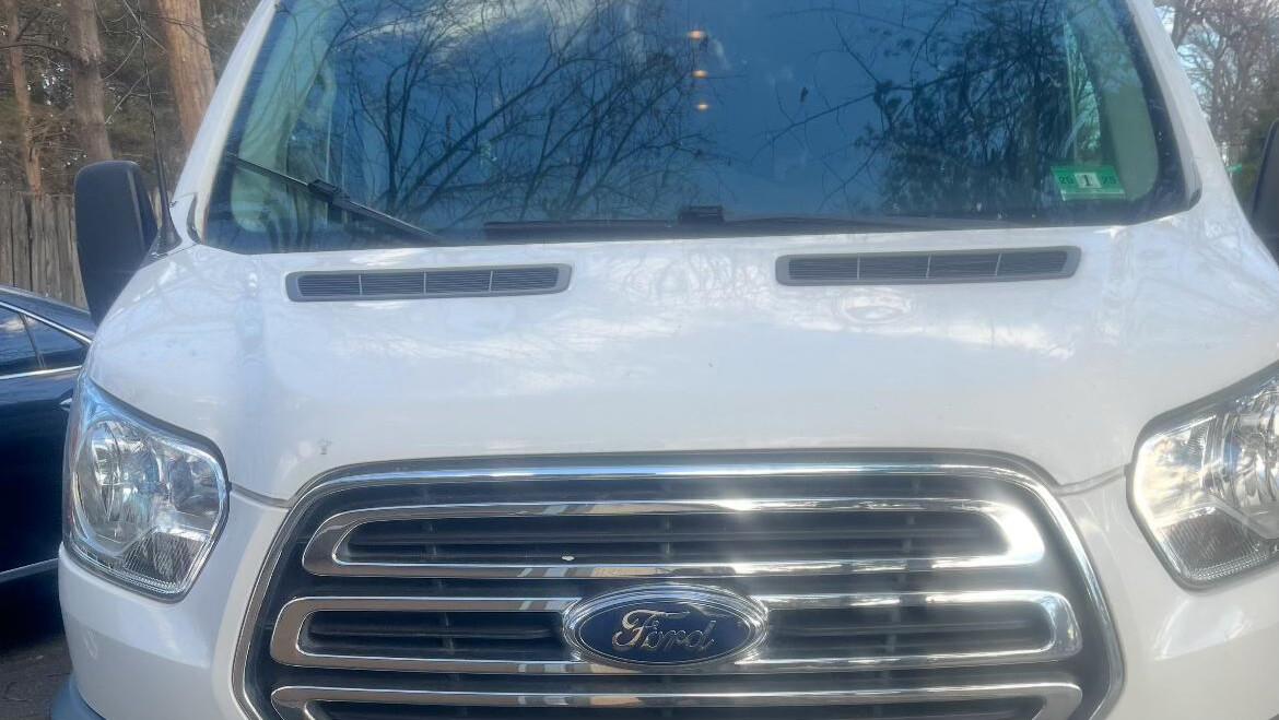 Ford Transit 2016 in Hillside, NJ
