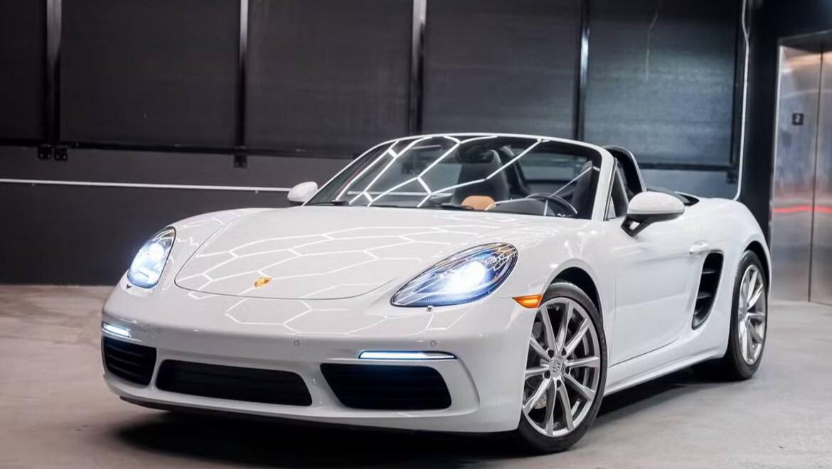 Porsche 718 Boxster 2019 rental in Boca Raton, FL by Ralph Z. | Turo