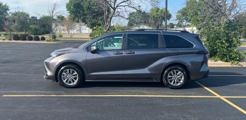 Toyota Sienna 2023 rental in Madison, WI by Ziyi T. | Turo