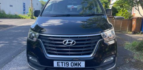 Hyundai i800 2019