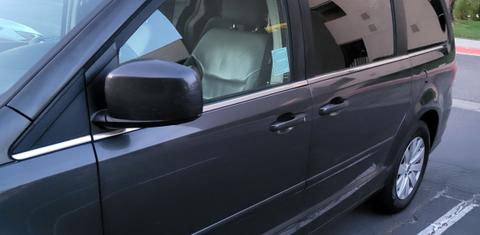 Volkswagen Routan 2012