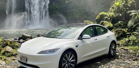Tesla Model 3 2025