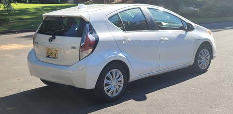 Toyota Prius c 2015