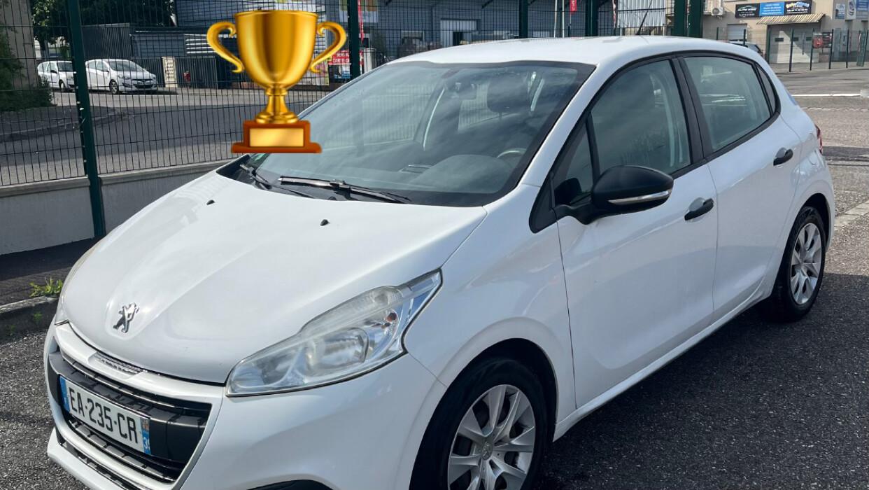 Peugeot 208 2016 à Strasbourg