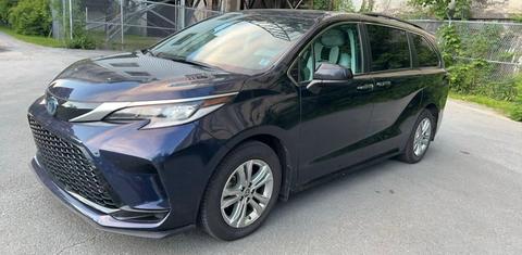 Toyota Sienna 2023