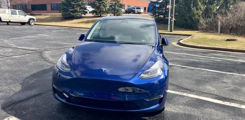 Tesla Model Y 2023