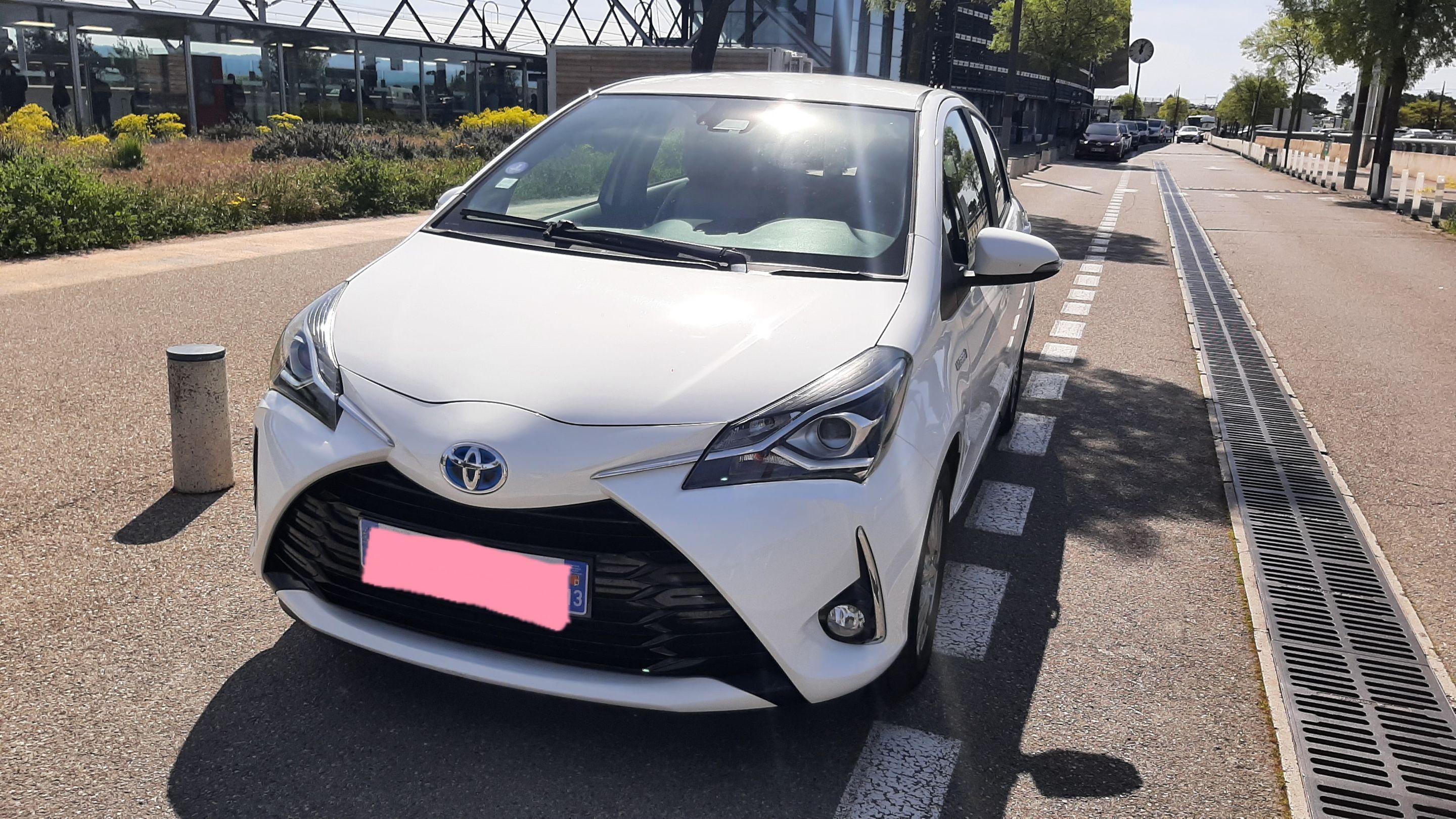 Toyota YARIS 2018 à Aix-en-provence