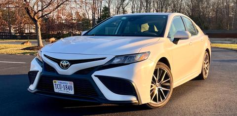 Toyota Camry 2022
