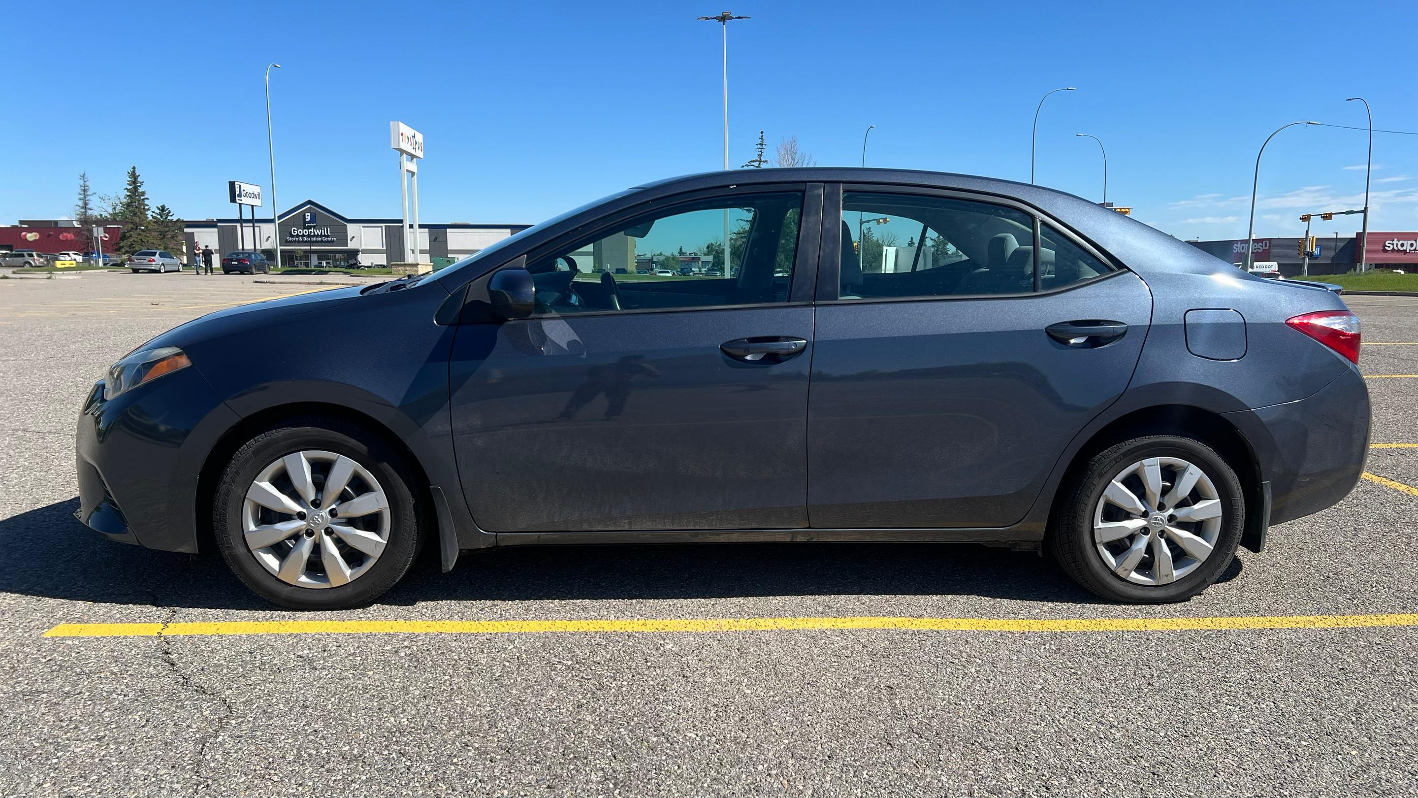 Toyota Corolla 2014 à Calgary, AB