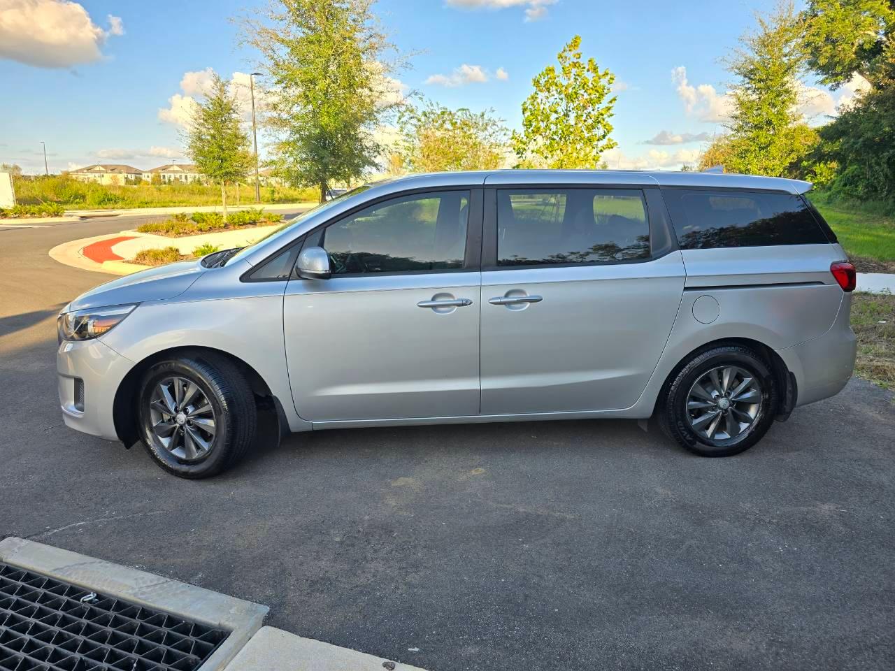 Kia Sedona 2016 in 