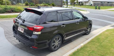 Toyota COROLLA 2015