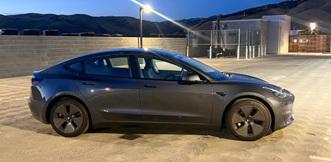Tesla Model 3 2023