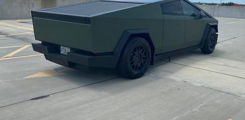 Tesla Cybertruck 2024