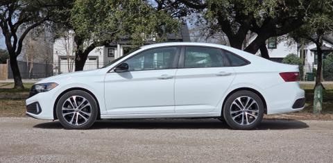 Volkswagen Jetta 2024