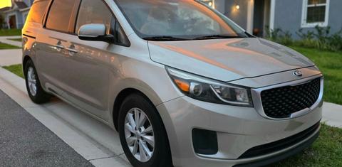 Kia Sedona 2016