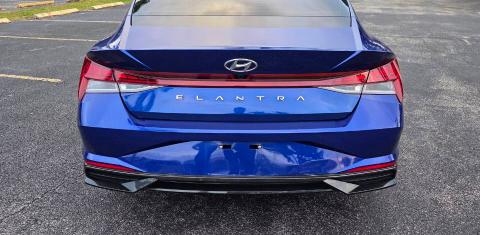 Hyundai Elantra 2021