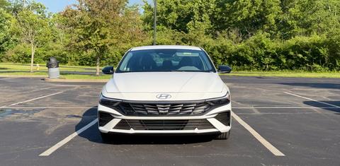 Hyundai Elantra 2026