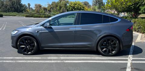 Tesla Model X 2019