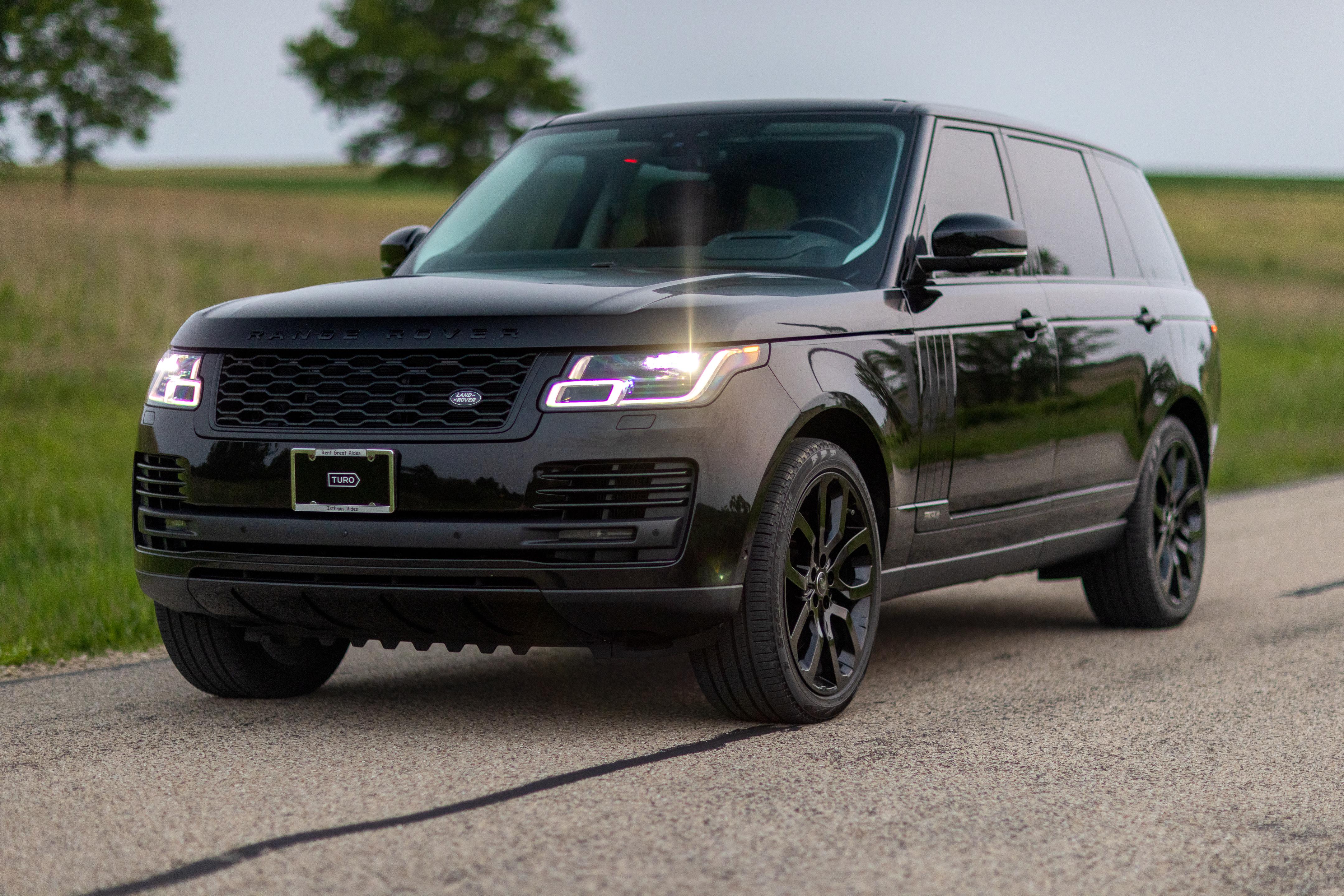 Land Rover Range Rover 2021 in Madison, WI