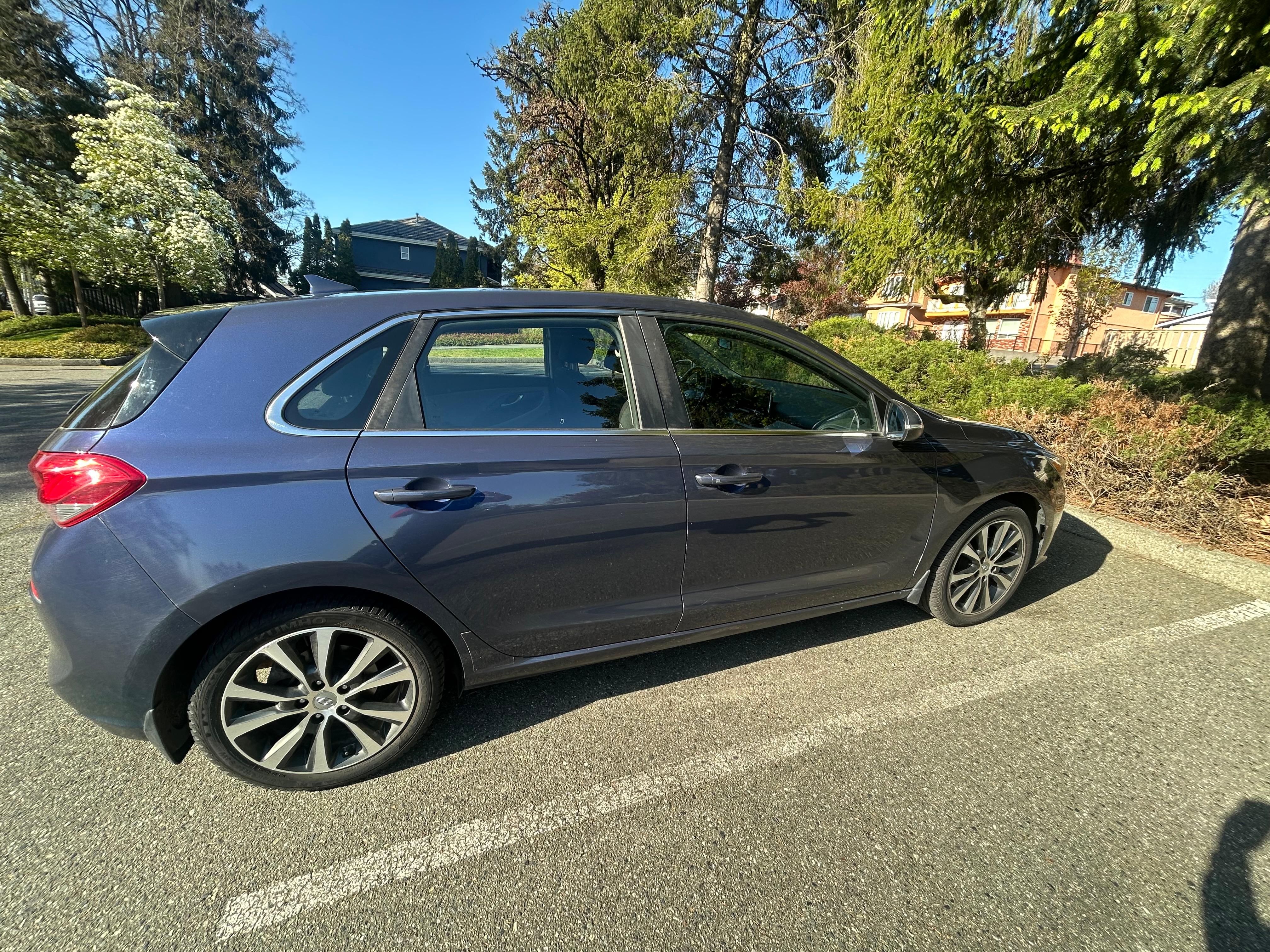 Hyundai Elantra GT 2018 à Vancouver, BC