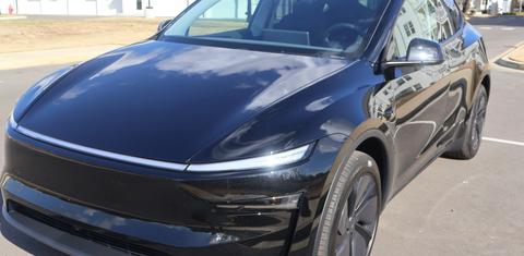 Tesla Model Y 2026