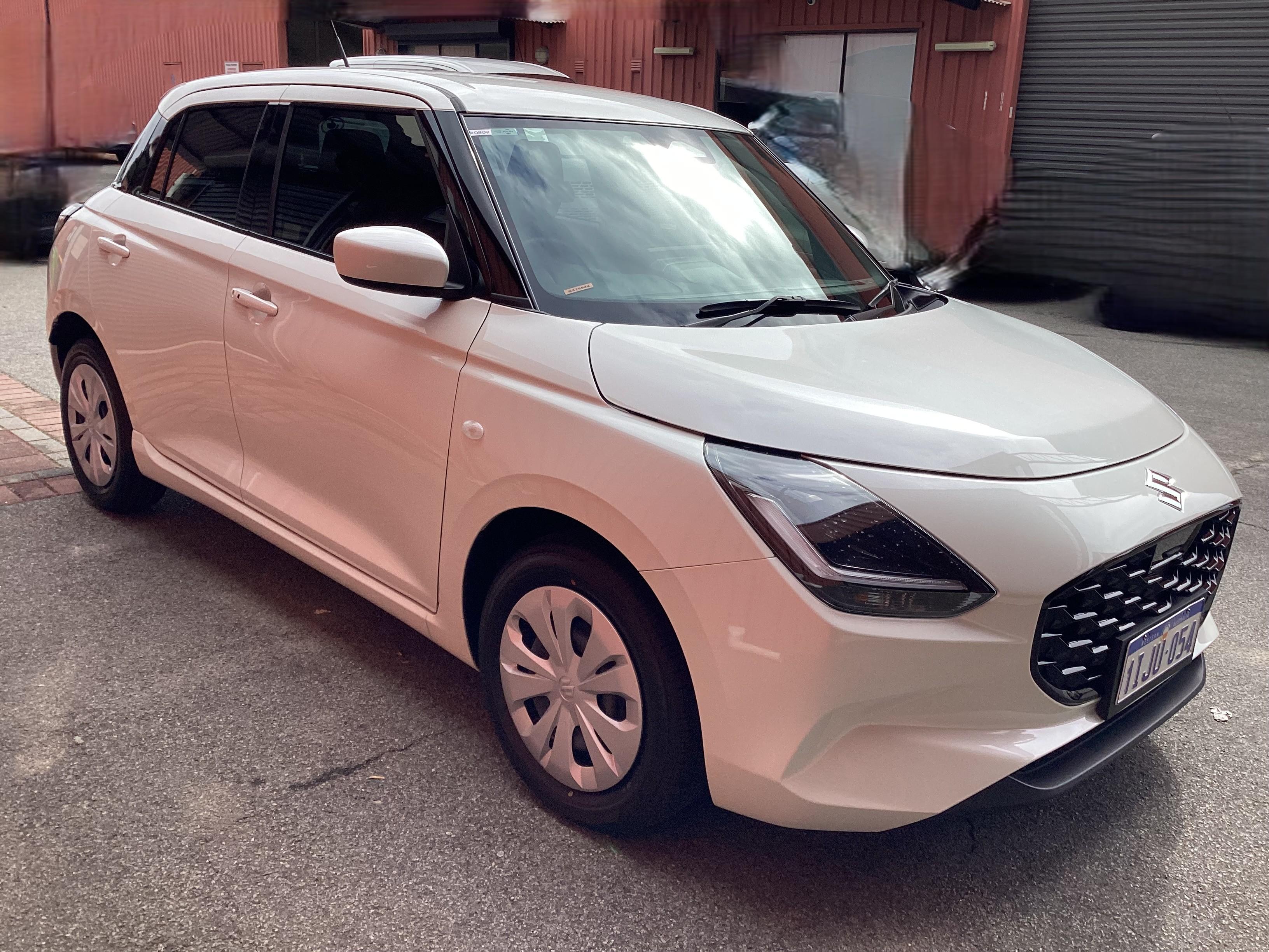 Suzuki SWIFT 2024 in 