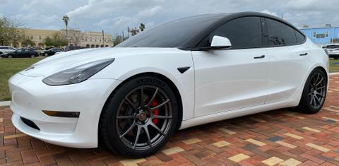 Tesla Model 3 2022