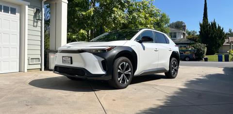 Toyota bZ4X 2024