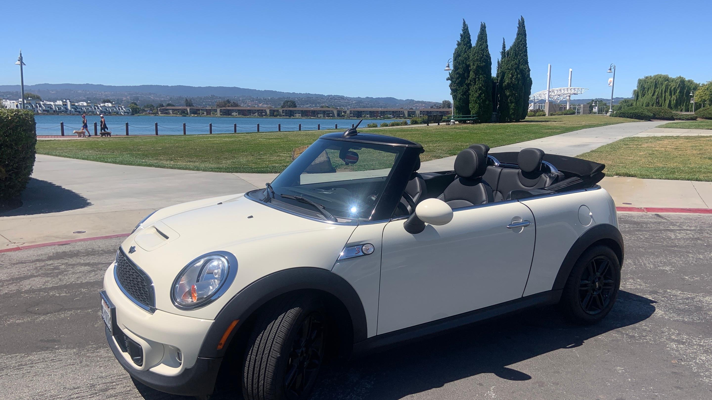 MINI Convertible 2013 in Foster City, CA