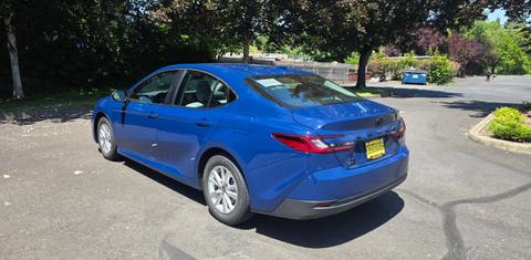 Toyota Camry Hybrid 2025