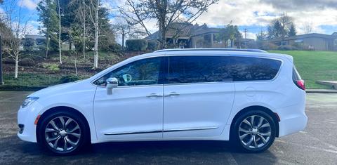 Chrysler Pacifica 2019