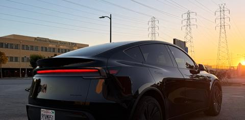 Tesla Model Y 2026