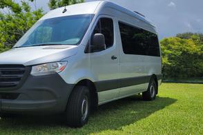 Mercedes-Benz Sprinter car