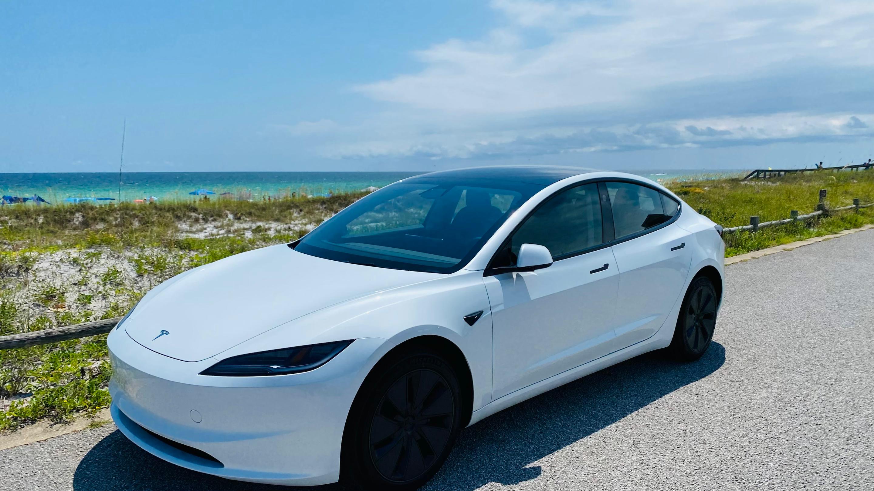 Tesla Model 3 2025 in Niceville, FL