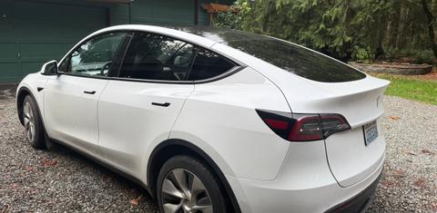 Tesla Model Y 2022