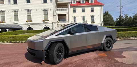 Tesla Cybertruck 2024