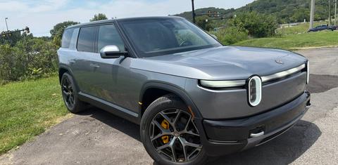 Rivian R2 2027