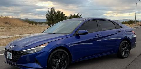 Hyundai Elantra 2023