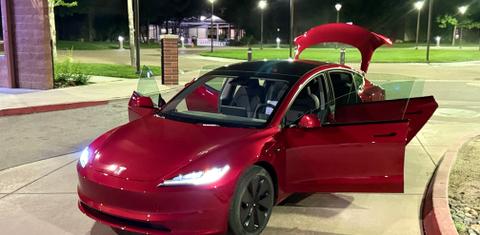 Tesla Model 3 2025
