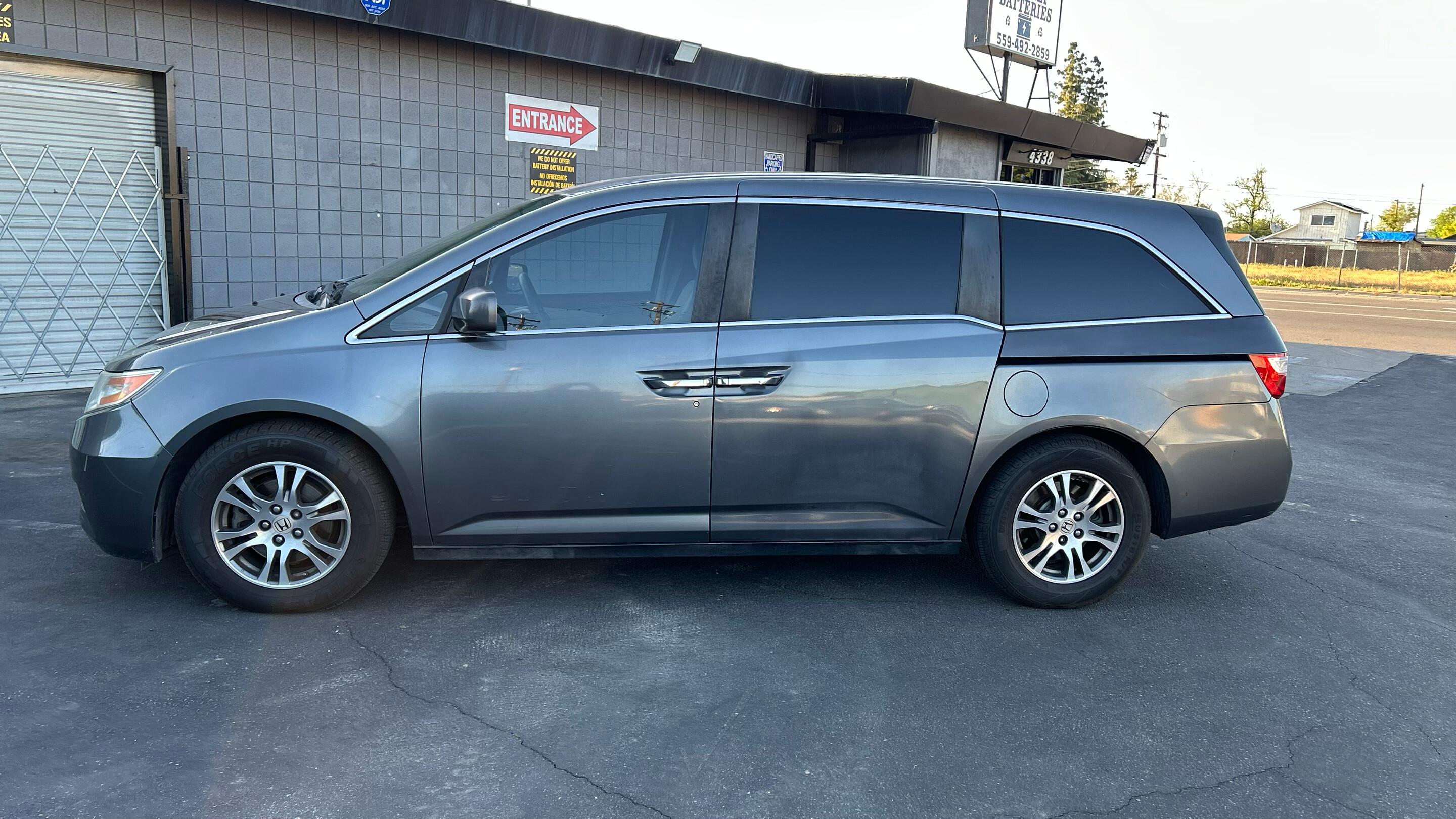 Honda Odyssey 2013 in Fresno, CA