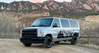 Ford Econoline 2012 — Options de location de fourgonnettes à Aurora, CO