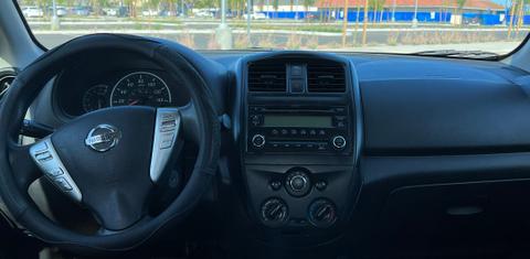 Nissan Versa 2016