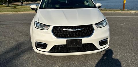 Chrysler Pacifica 2023