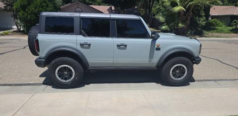 Ford Bronco 2024