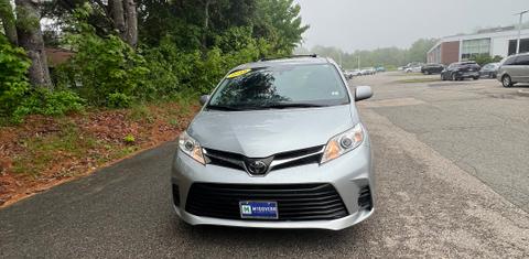 Toyota Sienna 2019