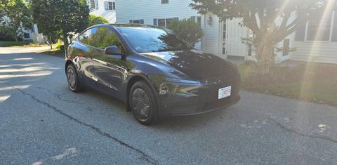 Tesla Model Y 2026