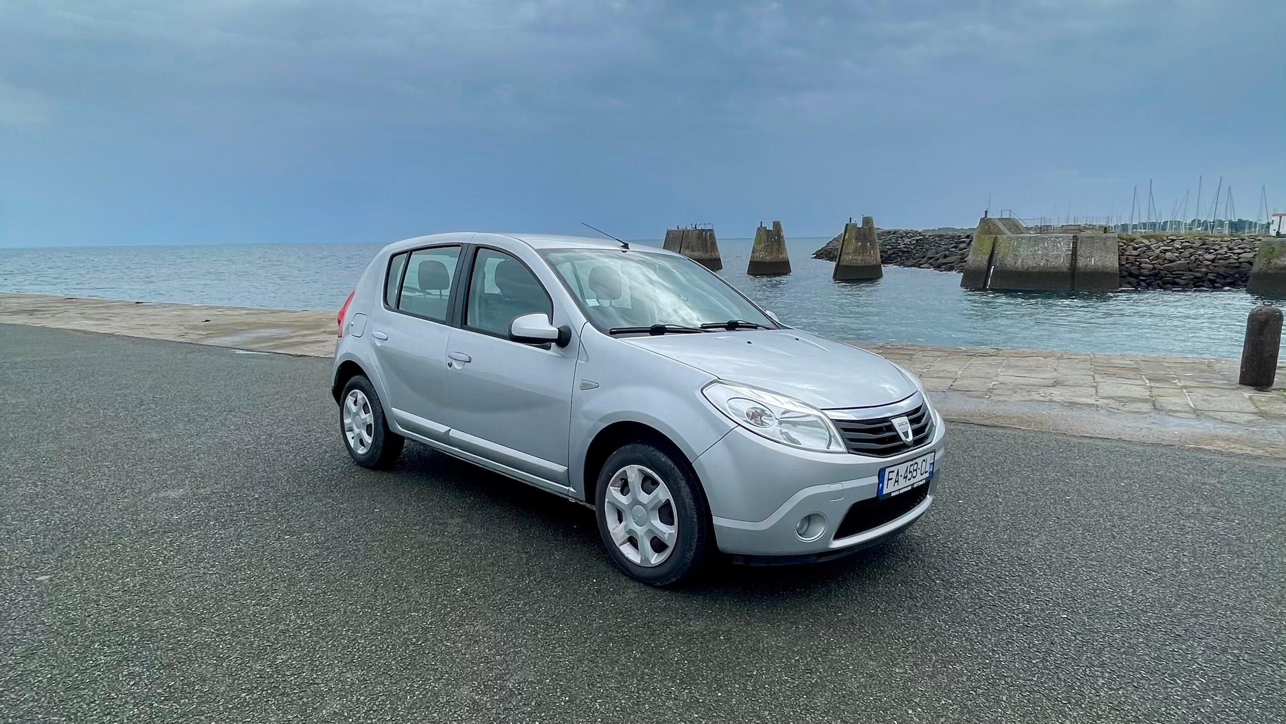 Dacia SANDERO 2009 à Île D'yeu