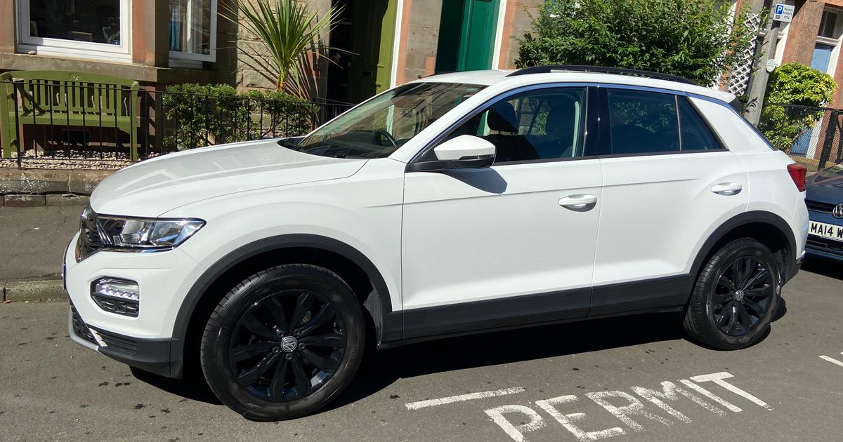 Volkswagen TROC 2018 rental in Edinburgh, Midlothian by Sam M. Turo